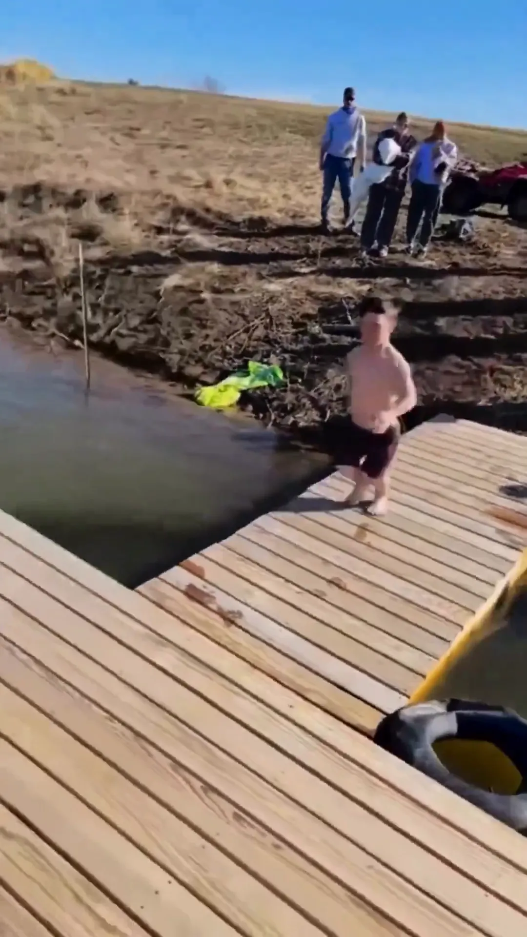 Jump Into Water Viral Video